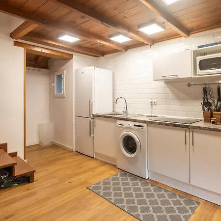 La Marina De Tornin Cerca De 아파트 *