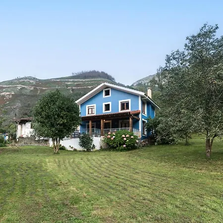 La Mariña De Tornin Cerca De Cangas De Apartamento Onís