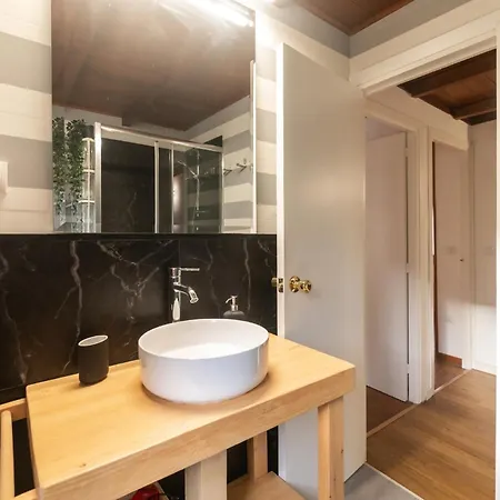 La Marina De Tornin Cerca De *