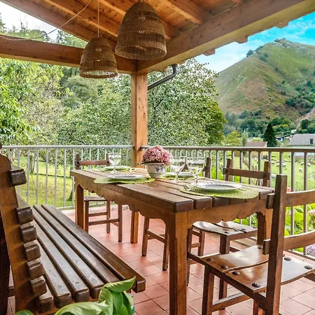 La Marina De Tornin Cerca De *